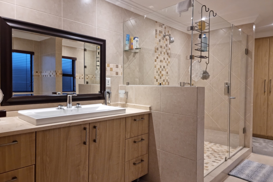 4 Bedroom Property for Sale in Pecanwood Estate North West